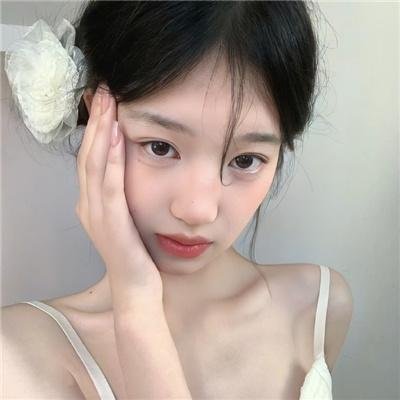 卡特琳娜·伊兹梅洛娃